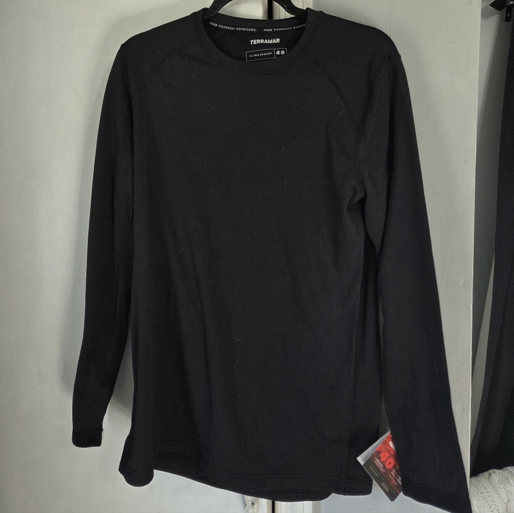 2/$5 NWT Terramar Base Layer